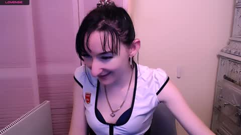 Amanda online show from December 4, 3:32 pm