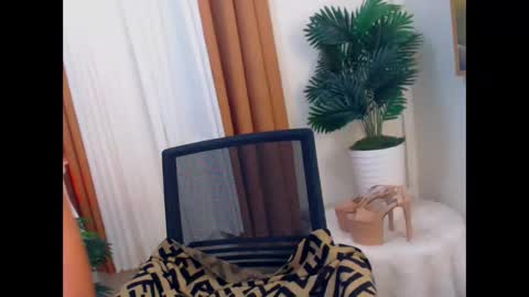 amandasmith91 online show from February 16, 1:13 am