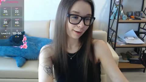 Mila online show from January 4, 11:22 am