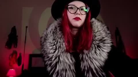 Goddess Amanita online show from January 24, 3:24 pm