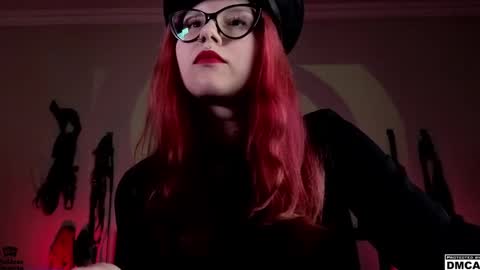 Goddess Amanita online show from March 5, 2:45 pm