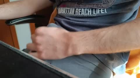 amanteamoroso online show from April 4, 8:23 am