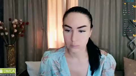 Snapshot of amara_campbell chatting on July 12, 2:57 am amara campbell online show from July 12, 2:57 am