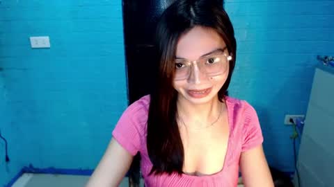 Snapshot of amarabellax chatting on June 11, 9:46 pm BELLA online show from June 11, 9:46 pm