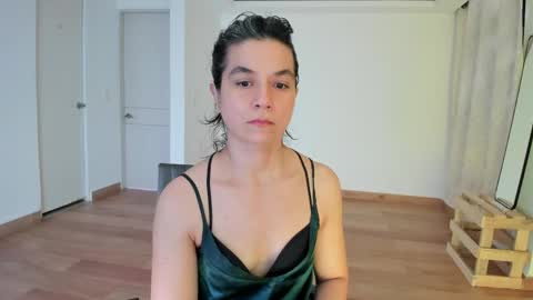 Snapshot of amaranthaajames chatting on May 10, 9:09 pm Amarantha online show from May 10, 9:09 pm