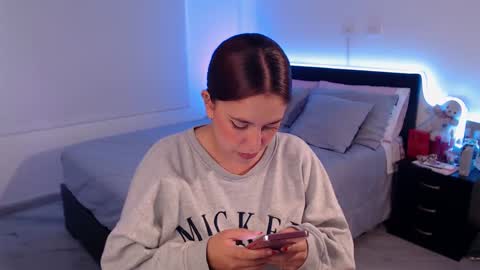 Mila  online show from January 7, 4:37 pm