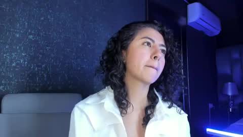 Snapshot of amarettho chatting on April 29, 5:30 pm Emily online show from April 29, 5:30 pm