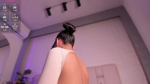 Snapshot of amatiista_12 chatting on April 28, 12:43 pm A M A T I S T A online show from April 28, 12:43 pm