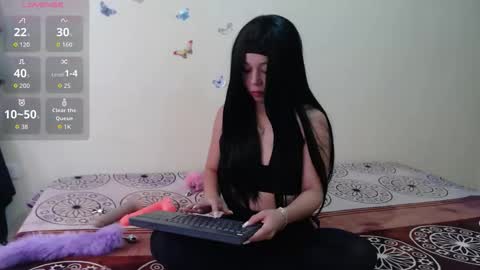 Snapshot of amatist_wild chatting on October 28, 3:04 pm Amatist Wild 3 online show from October 28, 3:04 pm