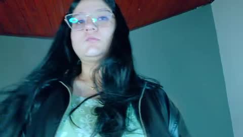 Snapshot of amatistasky__ chatting on June 12, 11:31 am AMATISTA online show from June 12, 11:31 am