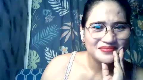 Snapshot of amazing_angel22 chatting on September 24, 6:33 pm amazing angel online show from September 24, 6:33 pm