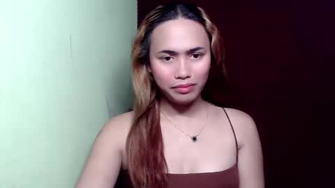 YELLA online show from April 22, 9:11 am