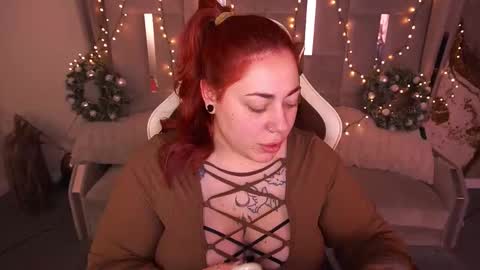 Ellie online show from January 8, 10:23 pm