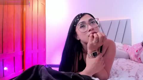 Sara  online show from October 25, 2:41 am