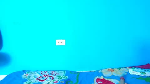 Snapshot of ambar69noir chatting on May 24, 12:04 am HAMBAR online show from May 24, 12:04 am
