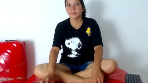 Snapshot of ambar69noir chatting on May 24, 7:19 pm HAMBAR online show from May 24, 7:19 pm