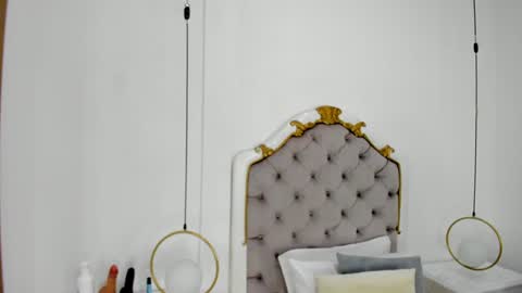 Sara online show from December 31, 11:20 am