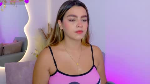Snapshot of ambar_carterr chatting on May 24, 5:40 pm Ambar online show from May 24, 5:40 pm