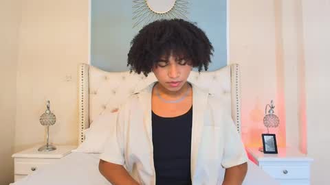 Ambar Colling online show from September 8, 7:57 pm
