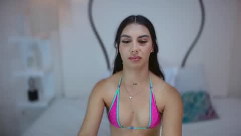 Ambar Collins online show from April 22, 4:30 pm