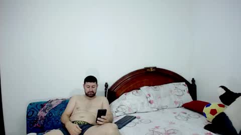 Snapshot of ambar_jacksonn chatting on May 23, 12:09 pm Ambar Jackson online show from May 23, 12:09 pm