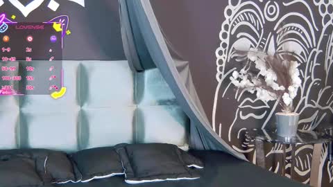 Snapshot of ambardupont chatting on February 25, 9:46 pm Ambar online show from February 25, 9:46 pm