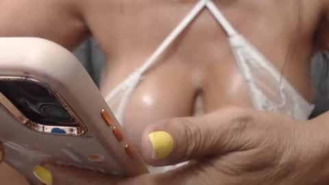 Snapshot of ambarhil chatting on January 17, 7:16 pm Ambar online show from January 17, 7:16 pm