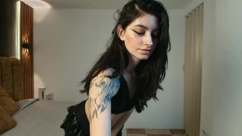 Snapshot of ambarlee_ chatting on April 22, 12:18 pm AMBAR LEE online show from April 22, 12:18 pm