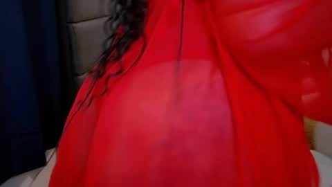 Snapshot of ambarose88 chatting on May 12, 1:58 am Amoya online show from May 12, 1:58 am