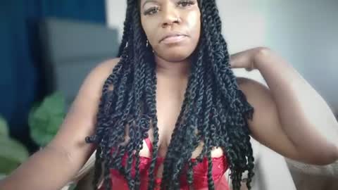Snapshot of ambarose88 chatting on July 13, 1:25 pm Amoya online show from July 13, 1:25 pm
