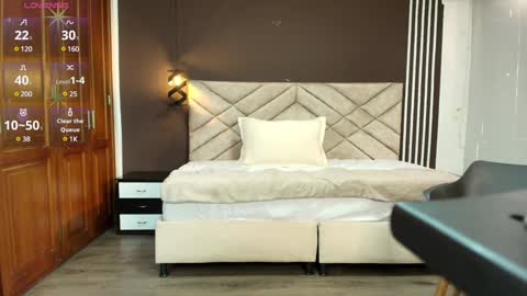 Ambar Ross online show from December 23, 7:20 pm