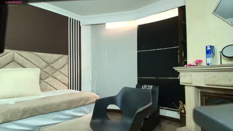 Ambar Ross online show from January 6, 7:13 pm