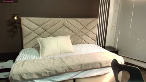 Ambar Ross online show from January 11, 7:16 pm