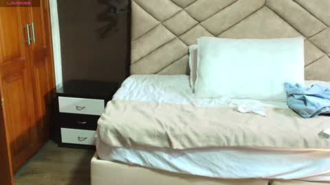 Ambar Ross online show from January 20, 7:04 pm