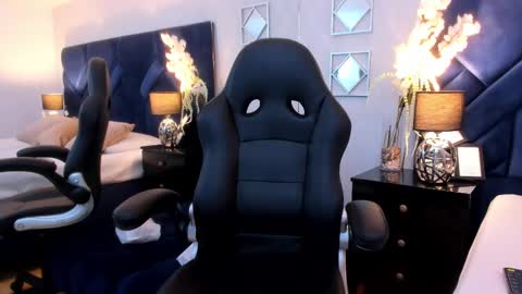 Snapshot of ambarsantany chatting on October 7, 11:02 pm AmbarSantany  online show from October 7, 11:02 pm