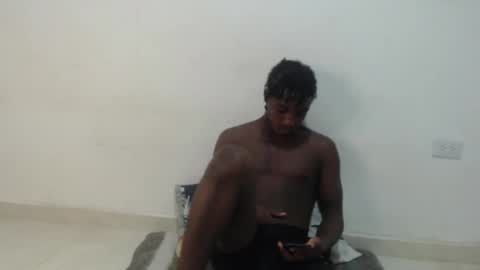 Snapshot of ambartxsex chatting on February 12, 10:56 am ambartxsex online show from February 12, 10:56 am