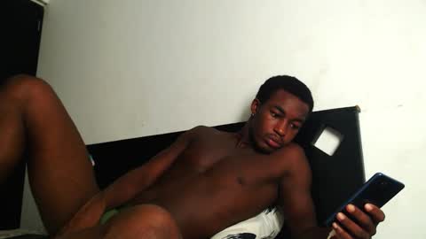 Snapshot of ambartxsex chatting on October 19, 2:50 pm ambartxsex online show from October 19, 2:50 pm