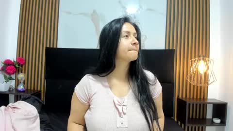   online show from October 31, 3:40 am