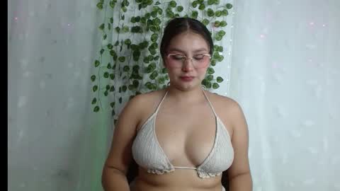 Amber  online show from February 24, 5:16 am