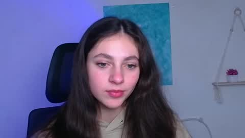 Snapshot of amber__r chatting on February 9, 6:17 am Amber online show from February 9, 6:17 am