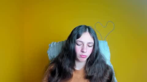 Snapshot of amber__r chatting on April 21, 11:27 am Amber online show from April 21, 11:27 am