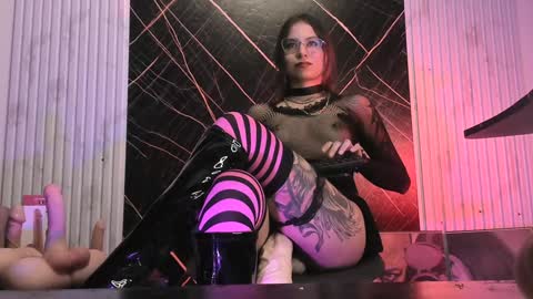 amber_blair online show from December 6, 11:57 pm