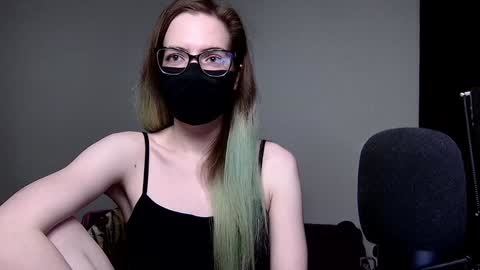 Snapshot of amber_candyfloss chatting on December 10, 12:50 am Amber non-nude model online show from December 10, 12:50 am