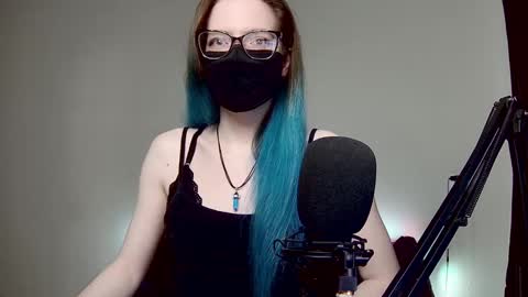 Snapshot of amber_candyfloss chatting on December 23, 10:33 pm Amber non-nude model online show from December 23, 10:33 pm