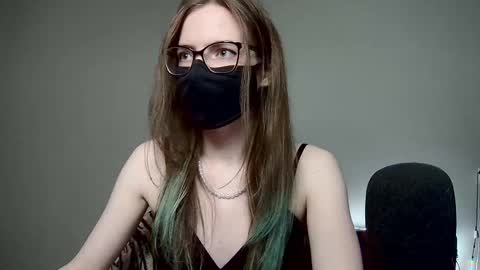 Snapshot of amber_candyfloss chatting on November 5, 1:05 am Amber non-nude model online show from November 5, 1:05 am