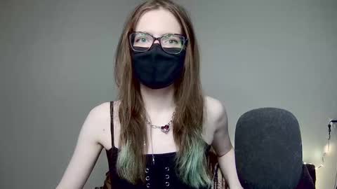 Snapshot of amber_candyfloss chatting on December 5, 4:21 am Amber non-nude model online show from December 5, 4:21 am
