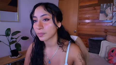 Snapshot of amber_curly chatting on April 30, 8:57 pm amber_curly online show from April 30, 8:57 pm