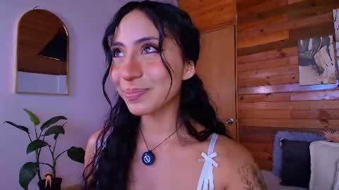 Snapshot of amber_curly chatting on June 26, 5:39 pm amber_curly online show from June 26, 5:39 pm