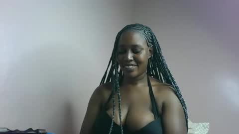 Snapshot of amber_cutie2 chatting on May 2, 2:05 am amber_cutie2 online show from May 2, 2:05 am