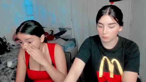 Snapshot of amber_landy1 chatting on February 24, 11:19 pm amber online show from February 24, 11:19 pm